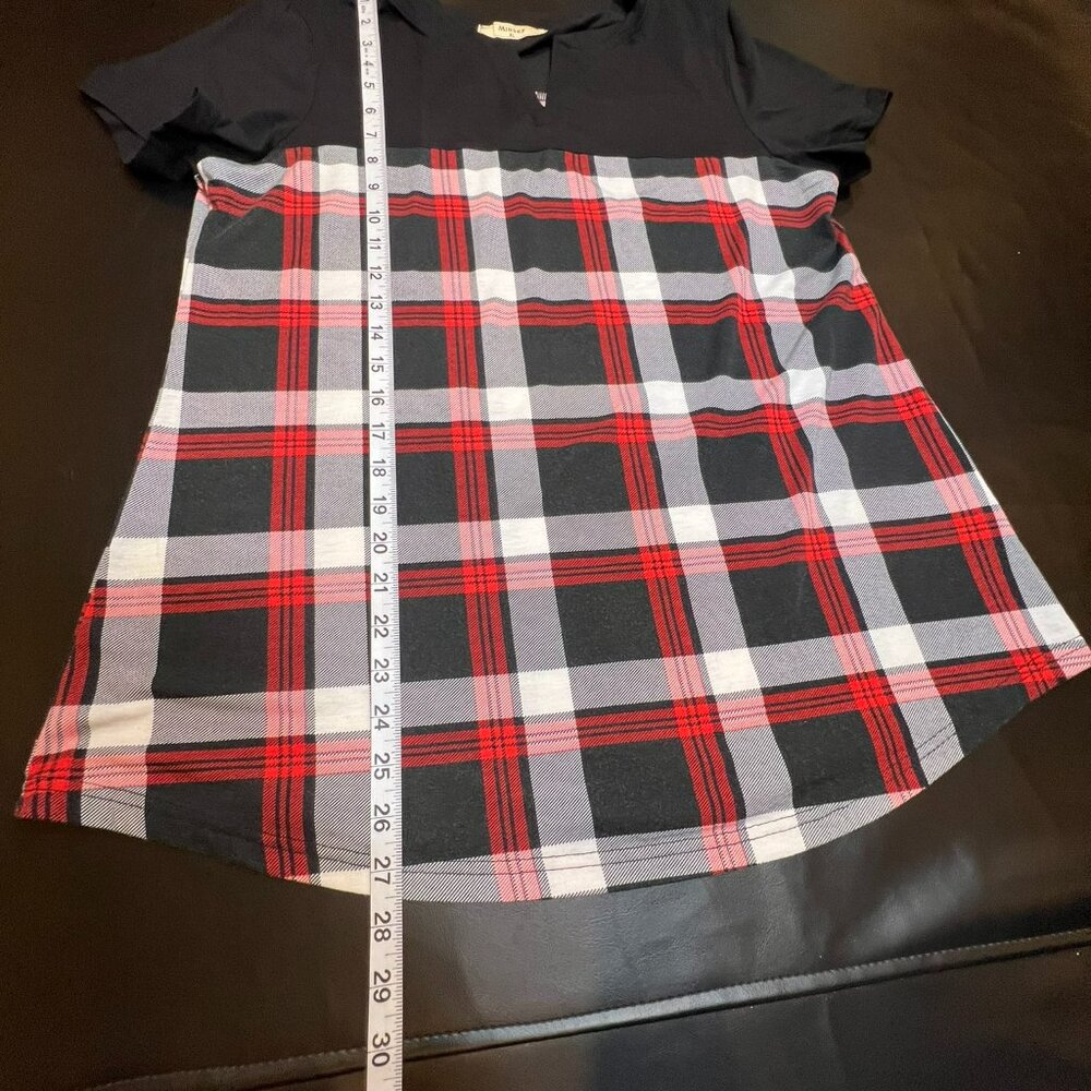 Stylish Tunic - Picture 5 of 9